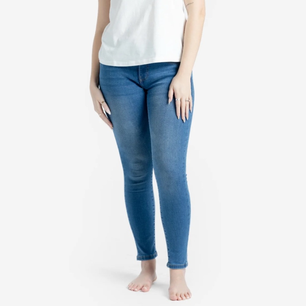 LuLaRoe Classic Skinny Blue Jeans